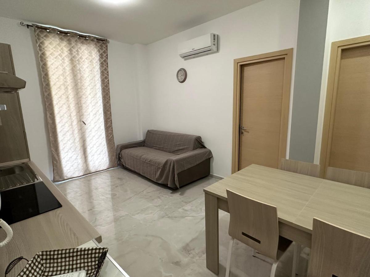 Ferienwohnung Casa Angela Vista Mare Ventimiglia Exterior foto
