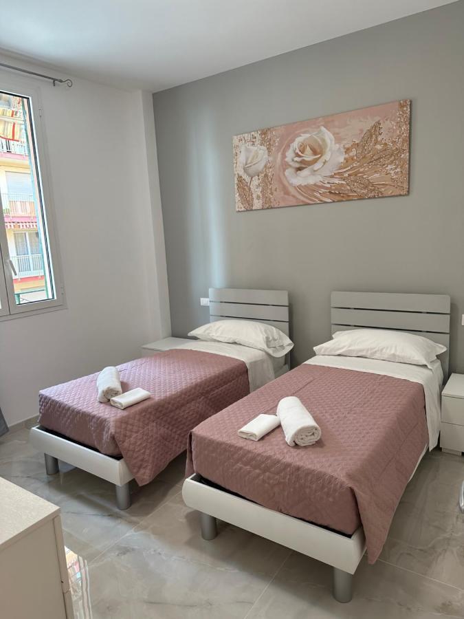 Ferienwohnung Casa Angela Vista Mare Ventimiglia Exterior foto